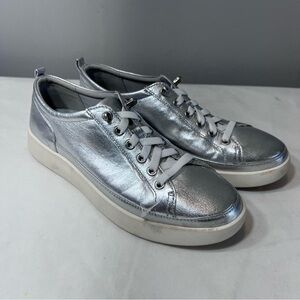 Vionic Winny silver metallic slip on sneakers size 9